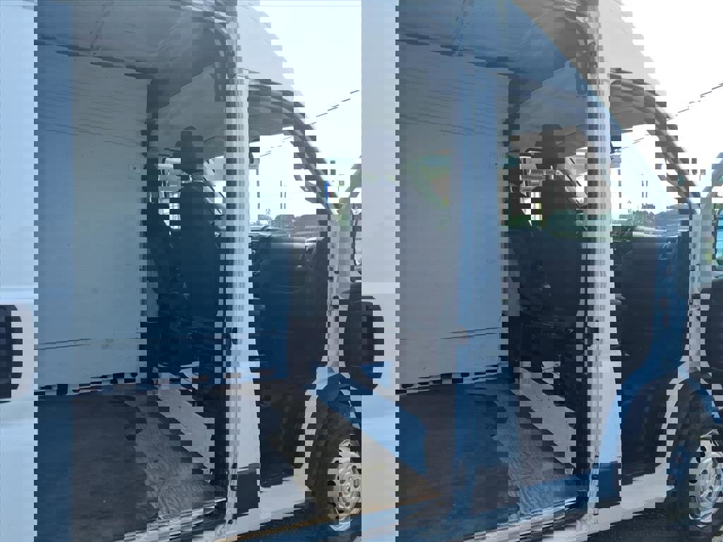 Used 2018 RAM ProMaster 2500 image 11