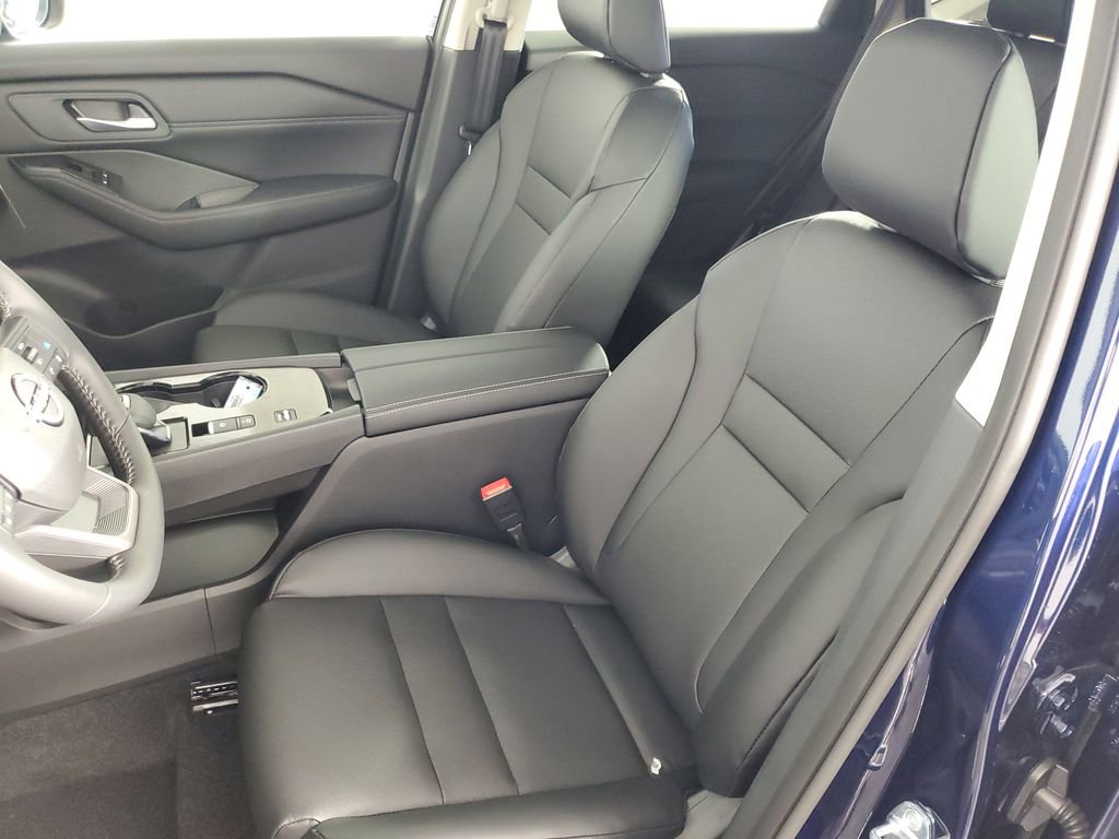 New 2026 Nissan Rogue SV image 13