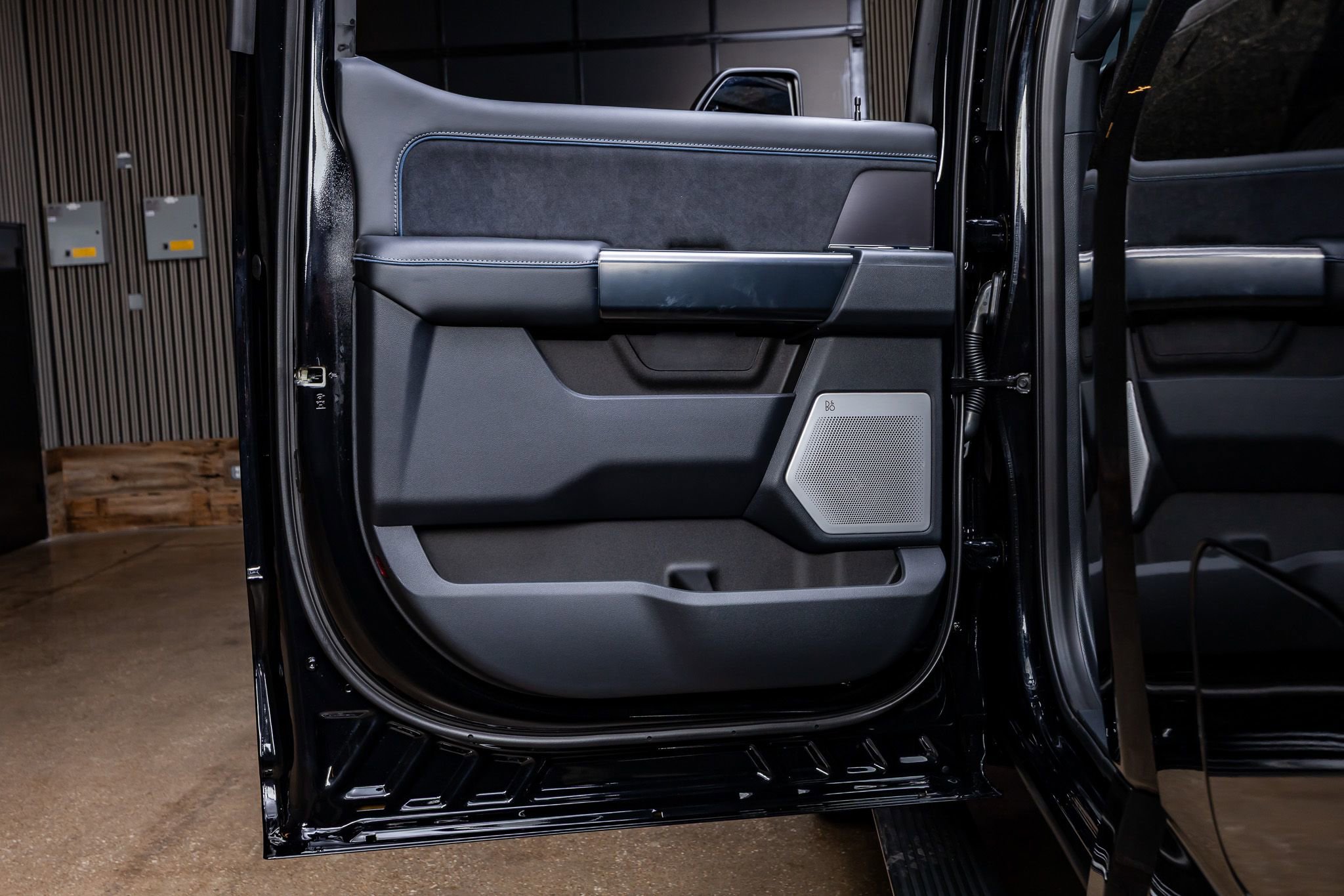 Used 2026 Ford F250 Platinum image 38