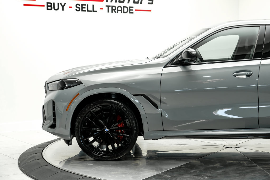 Used 2024 BMW X6 M60i w/ Climate Comfort Package AWD/4WD image 14
