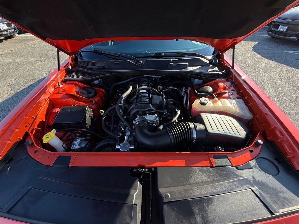 Used 2022 Dodge Challenger R/T w/ Driver Convenience Group image 27