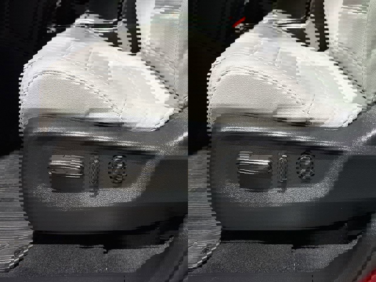 Used 2022 Honda CR-V EX-L image 12