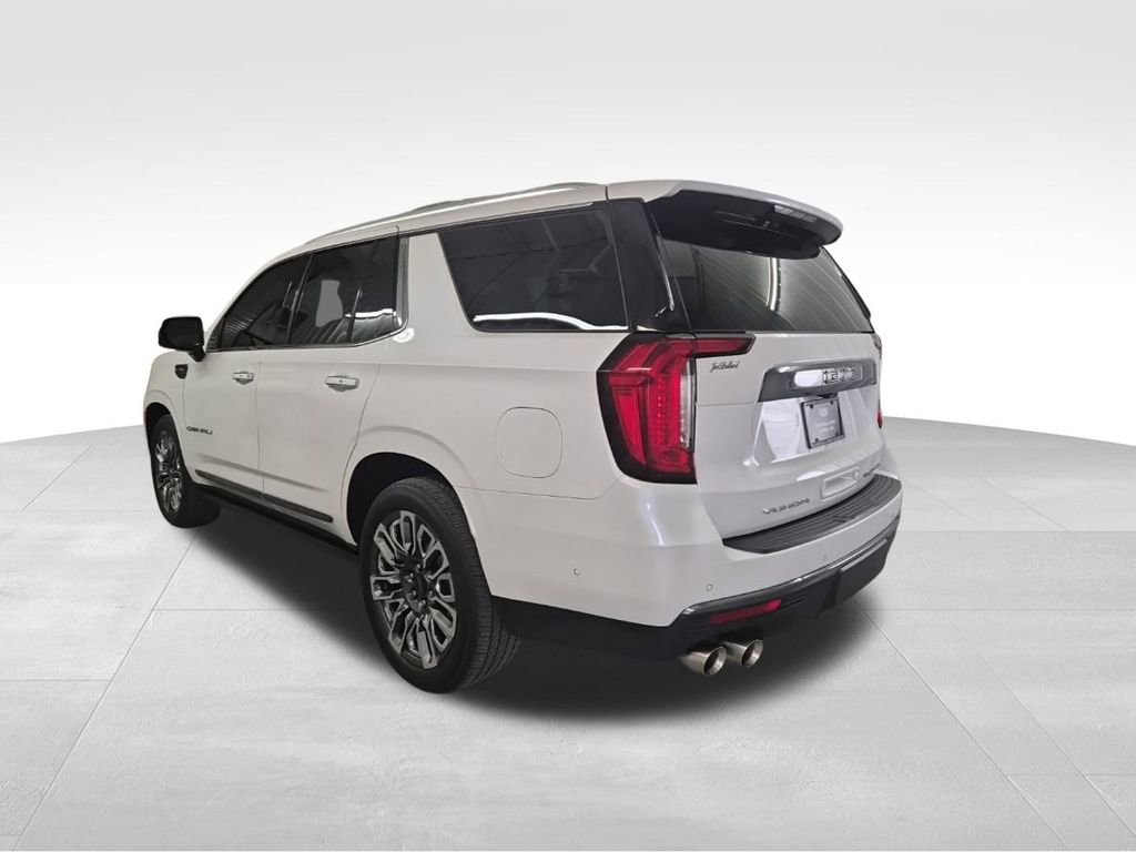 Used 2023 GMC Yukon Denali Ultimate image 8