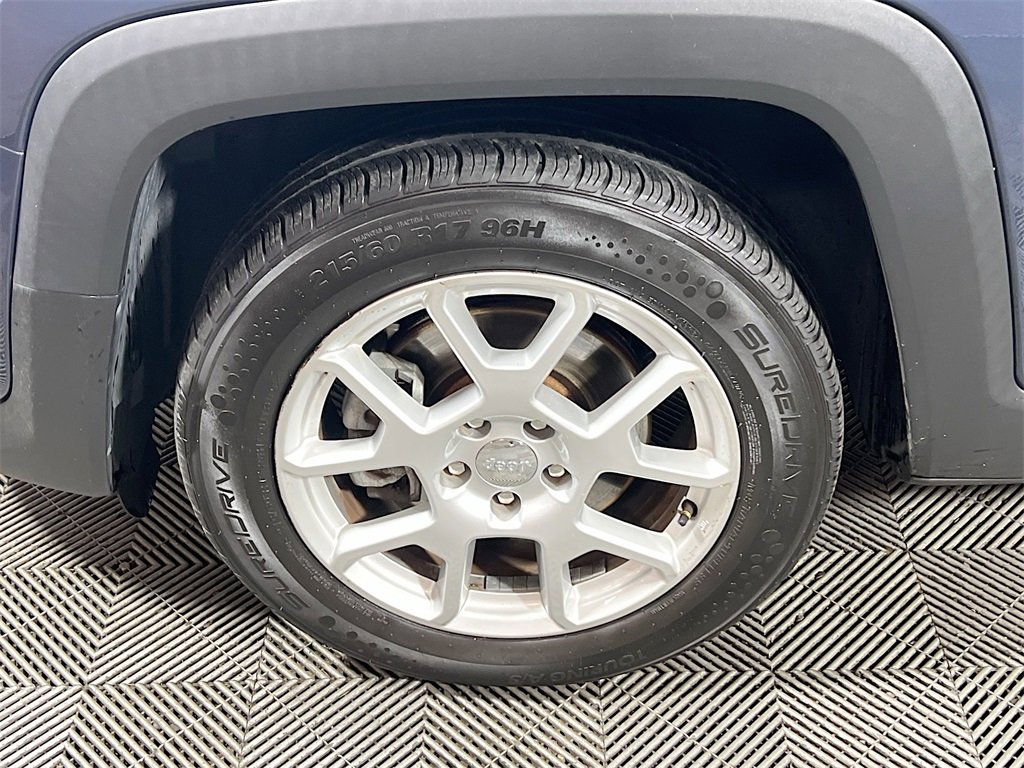 Used 2021 Jeep Renegade Latitude image 27