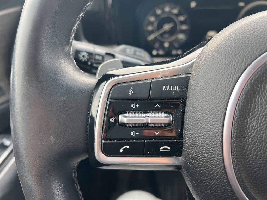 Used 2023 Kia Sorento SX Prestige image 18