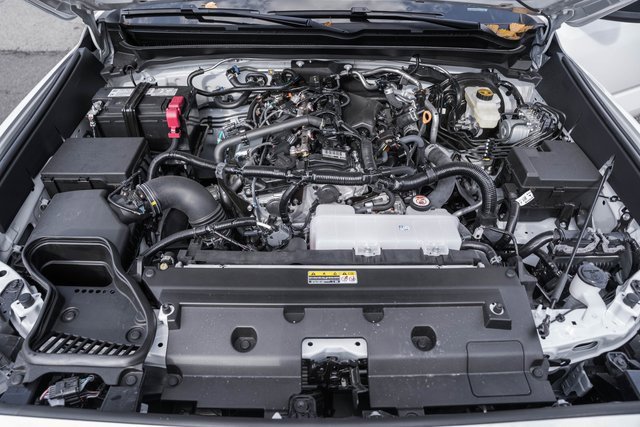 New 2025 Toyota Tacoma SR image 18