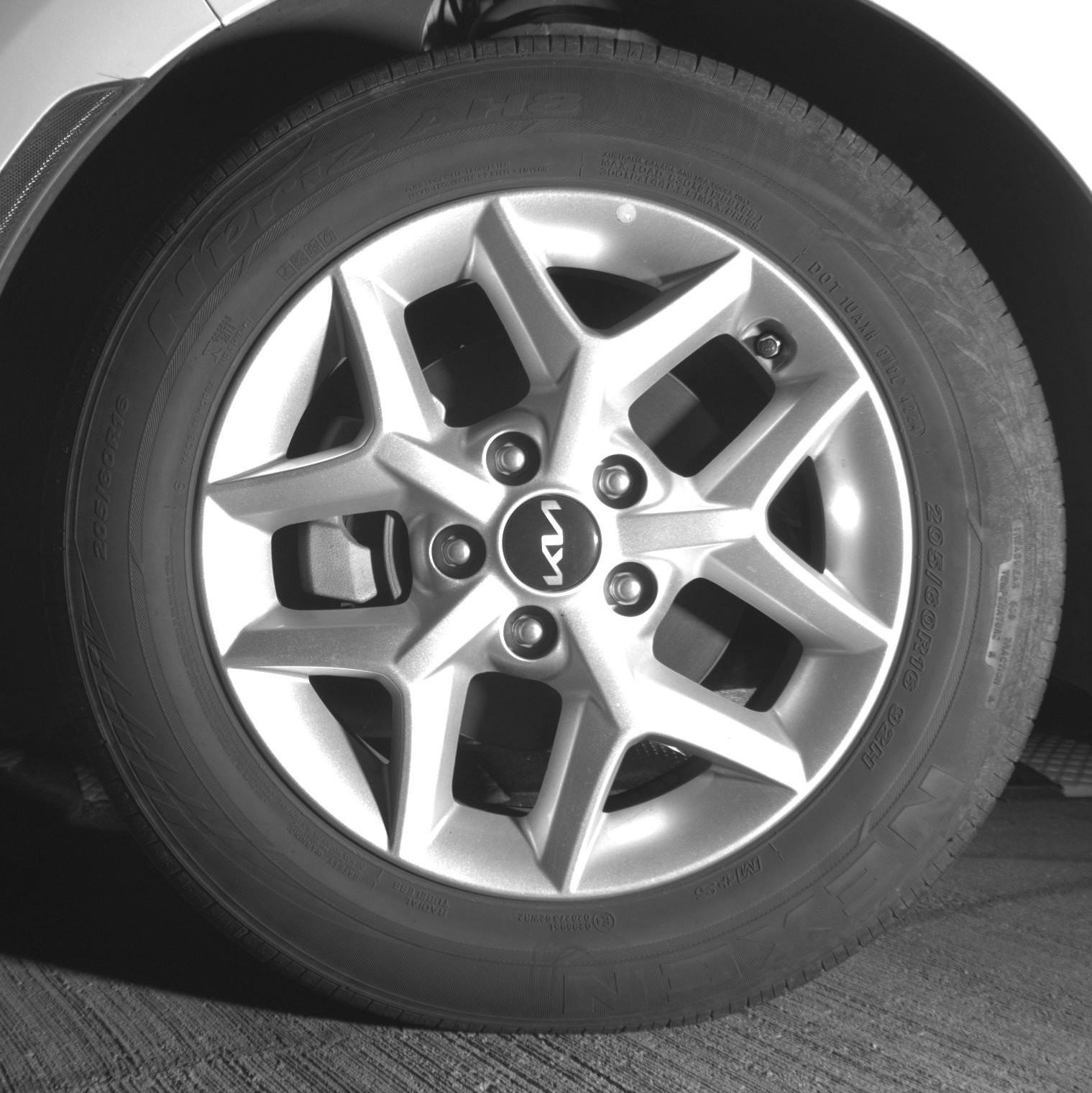 Used 2025 Kia Soul LX w/ LX Technology Package image 17