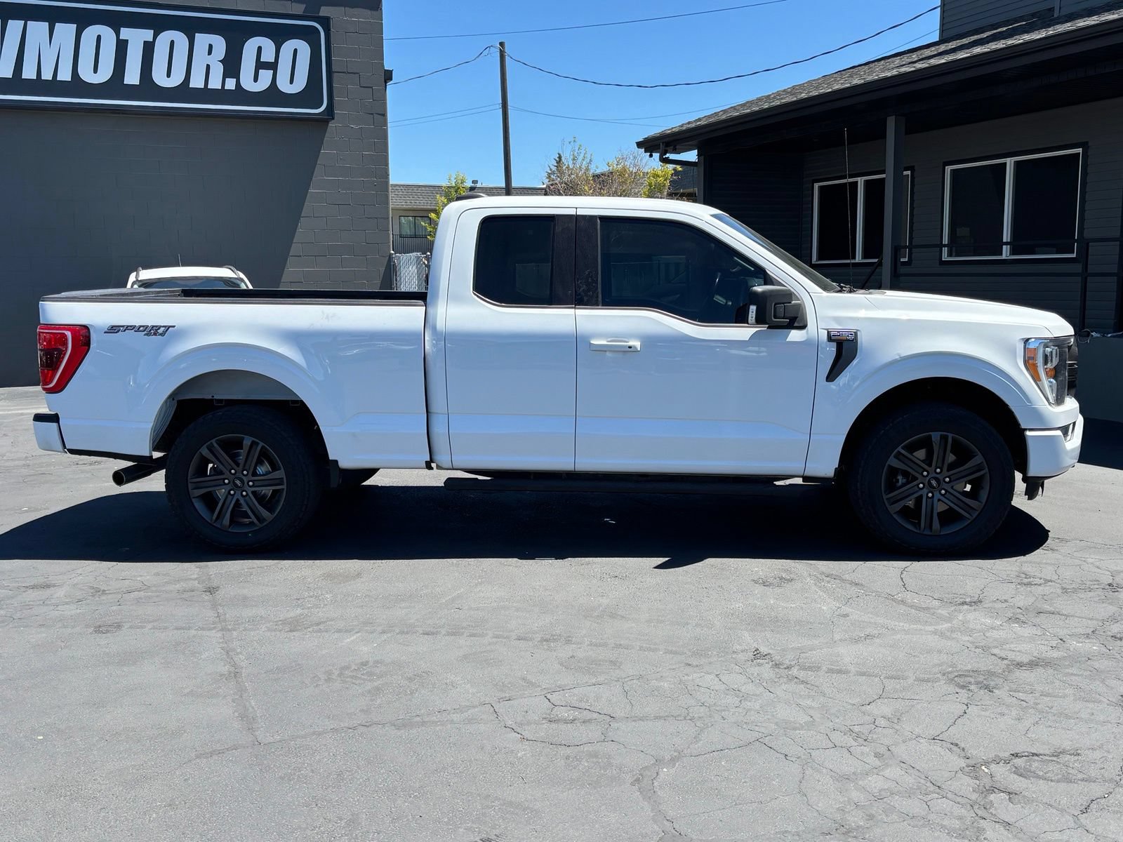 Used 2021 Ford F150 XLT w/ Equipment Group 302A High AWD/4WD image 5