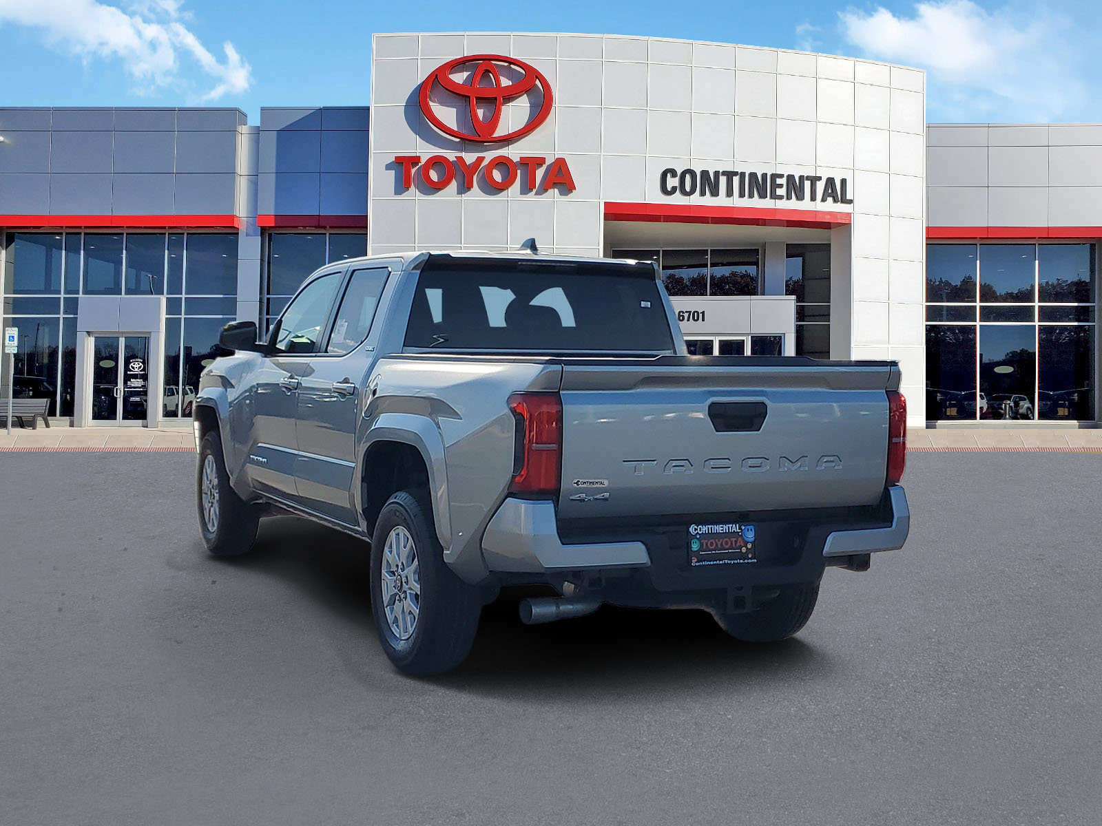 New 2026 Toyota Tacoma SR5 AWD/4WD image 4