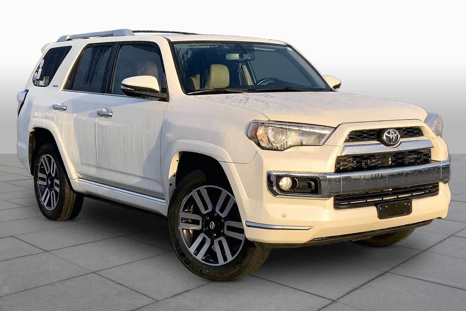 Used 2018 Toyota 4Runner Limited AWD/4WD image 3