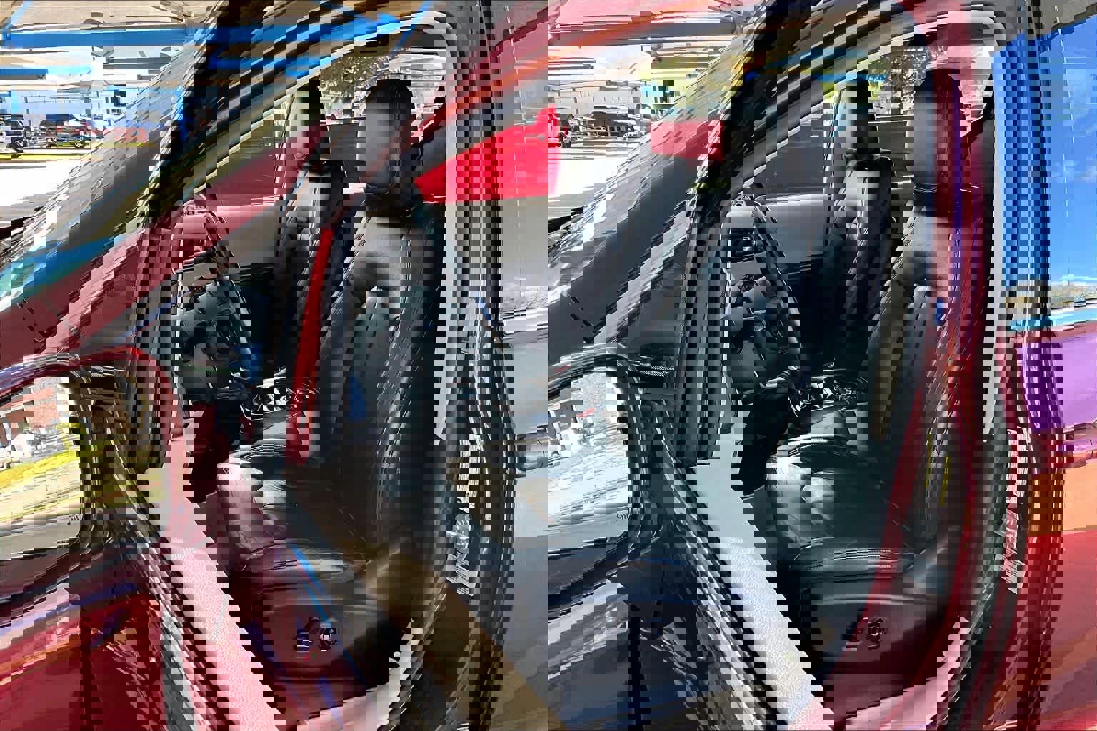 Used 2017 Chrysler Pacifica Touring-L image 7