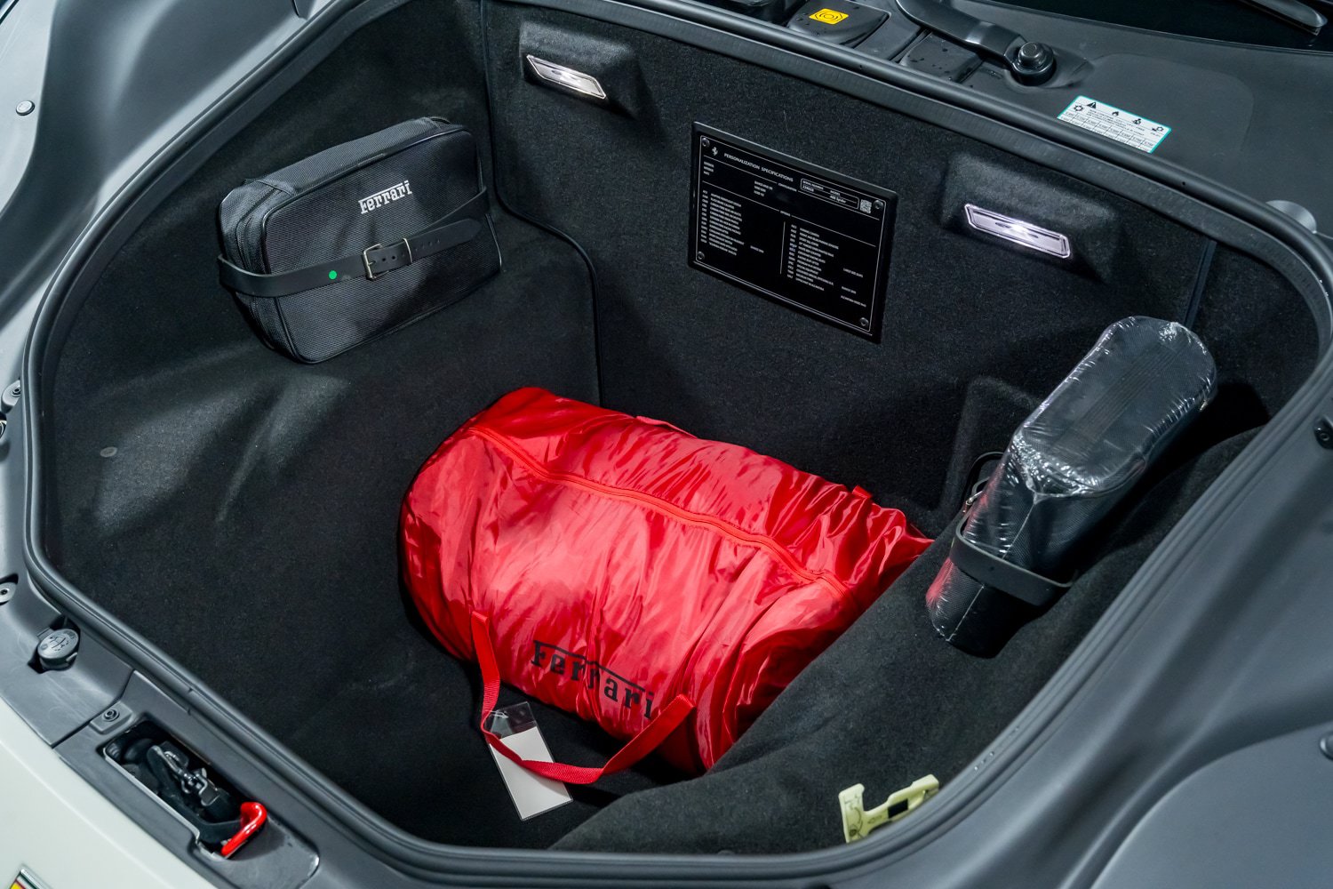 Used 2018 Ferrari 488 Spider RWD image 49