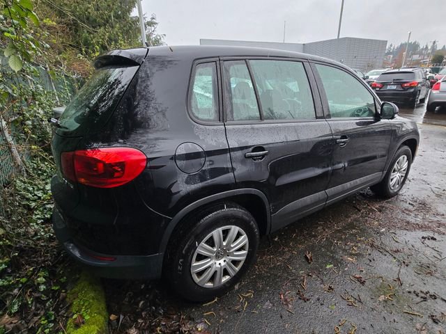 Used 2017 Volkswagen Tiguan Limited image 3