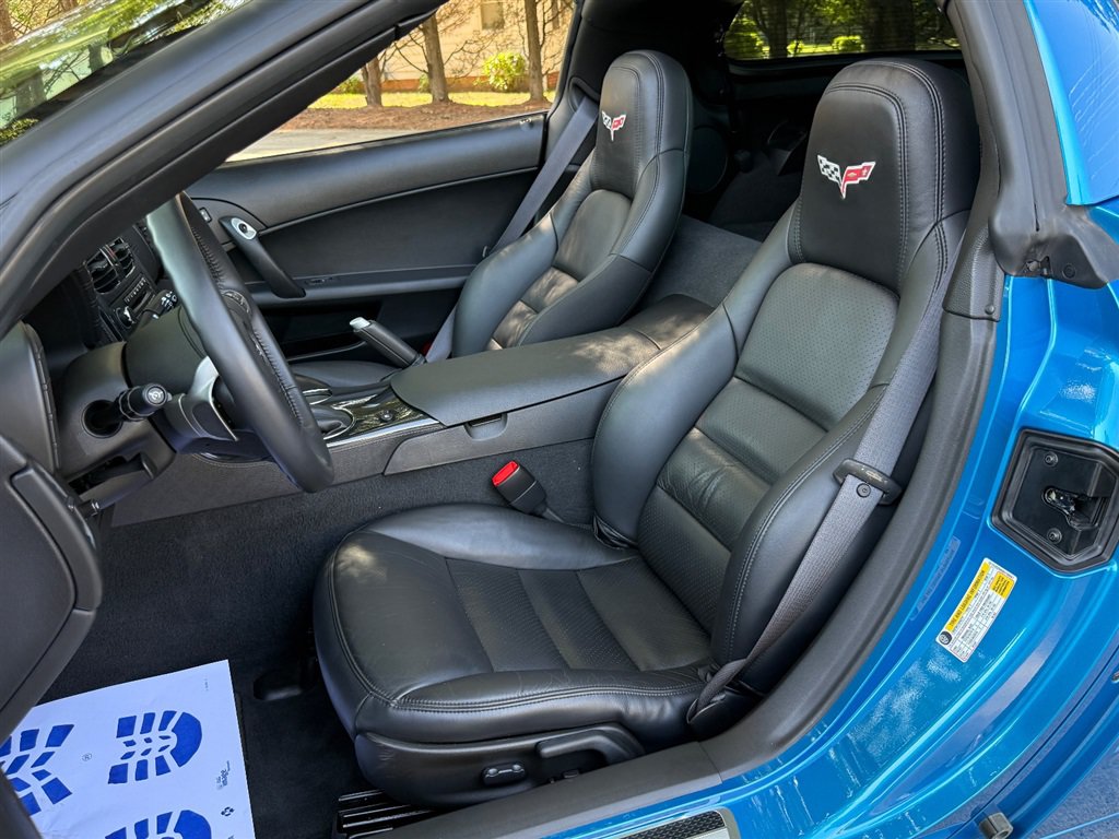 Used 2011 Chevrolet Corvette Grand Sport w/ Preferred Equipment Group RWD image 53