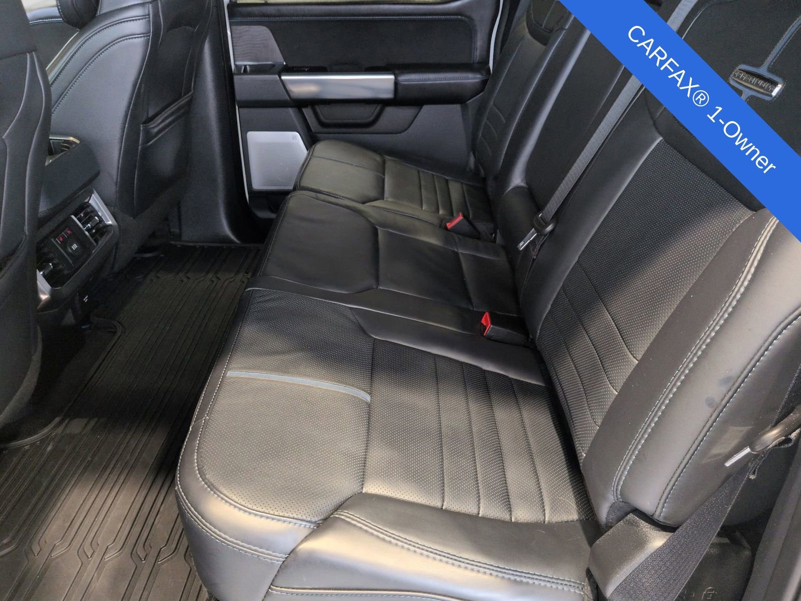 Used 2025 Ford F350 Platinum w/ FX4 Off-Road Package image 24