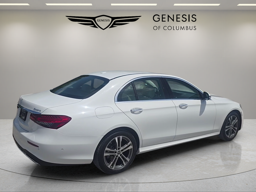 Used 2022 Mercedes-Benz E 350 4MATIC Sedan image 5