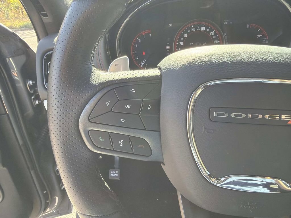 Used 2023 Dodge Durango R/T image 32