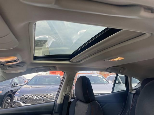 Used 2023 Subaru Crosstrek 2.0i Premium image 23