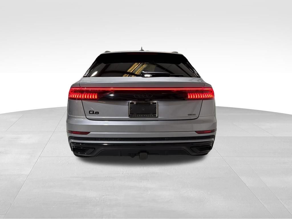 Used 2020 Audi Q8 Prestige w/ Prestige Package image 7
