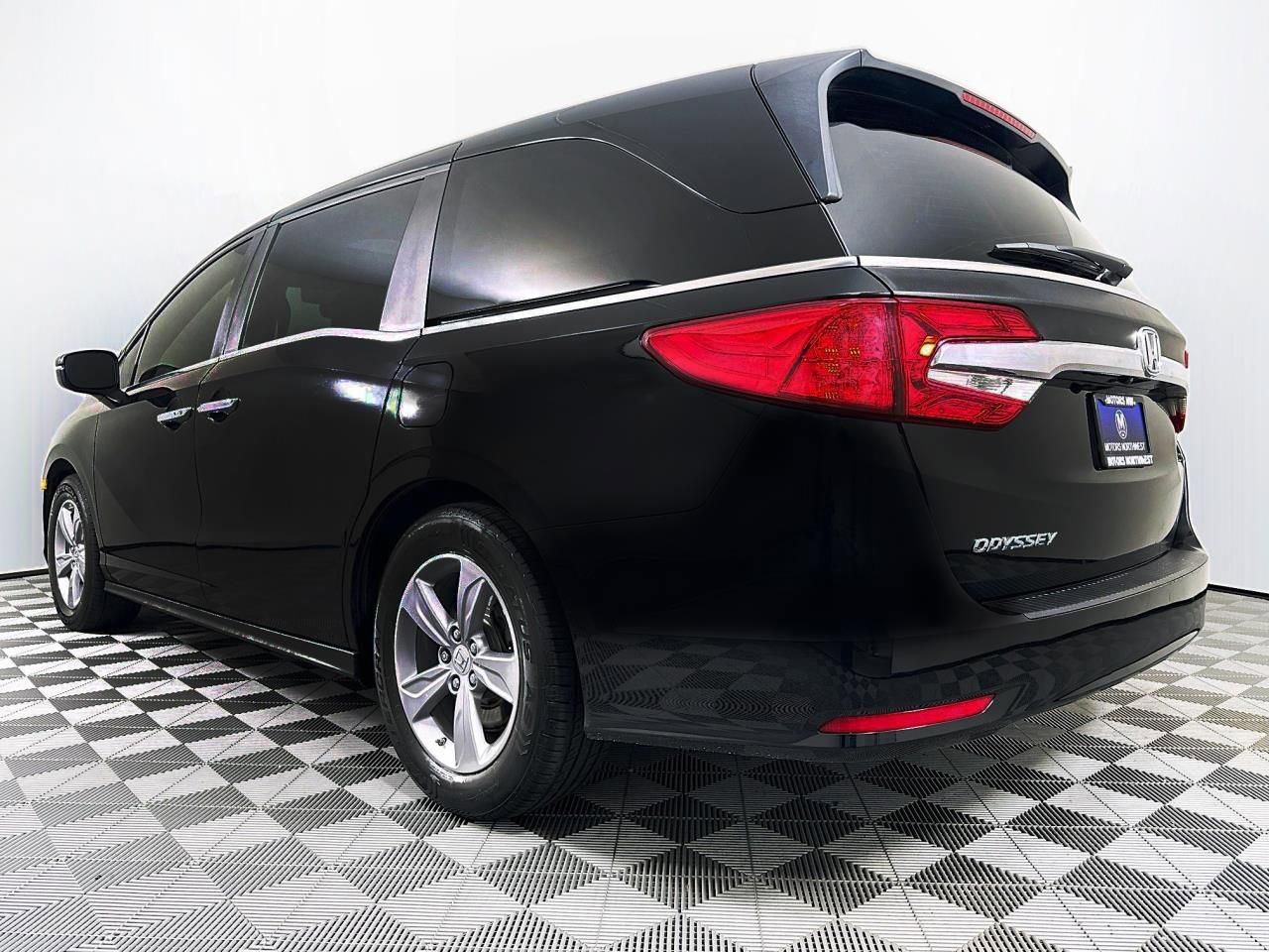 Used 2018 Honda Odyssey EX-L image 22