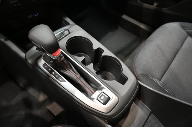 New 2026 Chevrolet Trax RS w/ Sunroof Package FWD image 18