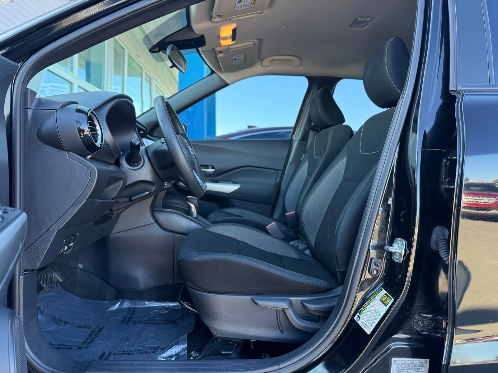 Used 2020 Nissan Kicks SV image 16