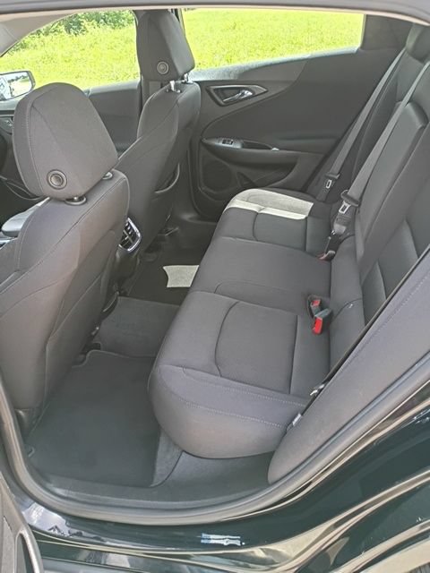 Used 2024 Chevrolet Malibu LT FWD image 13