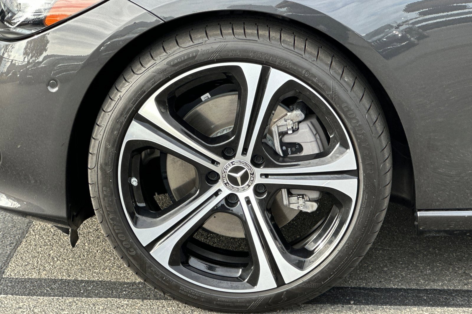 Certified 2025 Mercedes-Benz C 300 Sedan image 32