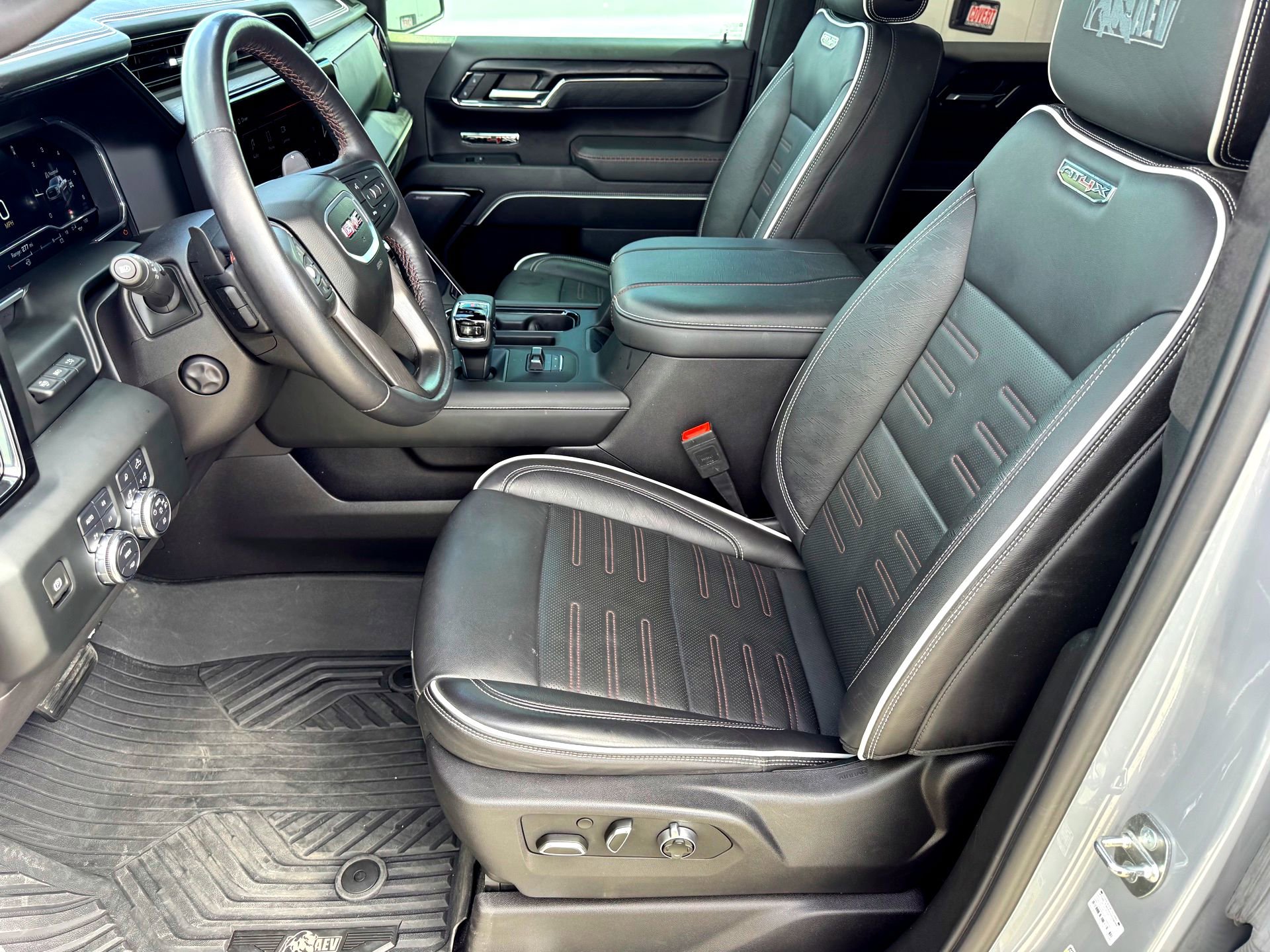 Used 2024 GMC Sierra 1500 AT4X w/ AT4X AEV Edition image 13