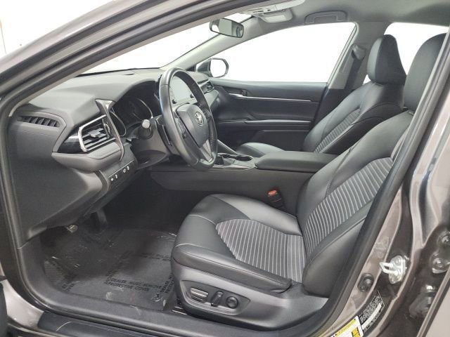 Used 2023 Toyota Camry SE FWD image 18