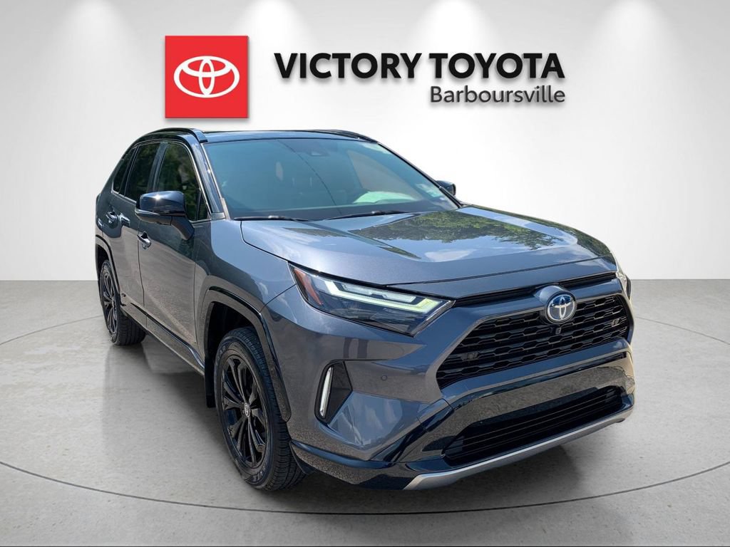 Used 2024 Toyota RAV4 XSE w/ Advanced Technology Package AWD/4WD image 5