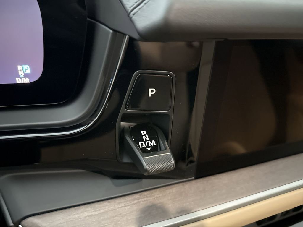 New 2026 Porsche Cayenne image 33