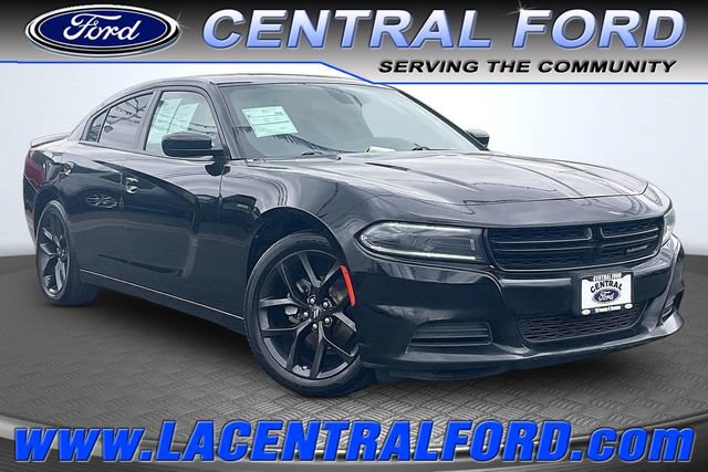 Used 2022 Dodge Charger SXT w/ Blacktop Package