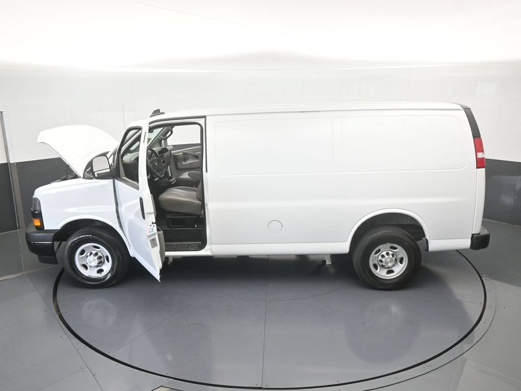 Used 2024 Chevrolet Express 2500 w/ Driver Convenience Package RWD image 58