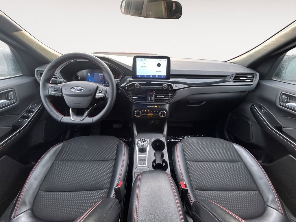Used 2025 Ford Escape ST-Line AWD/4WD image 13