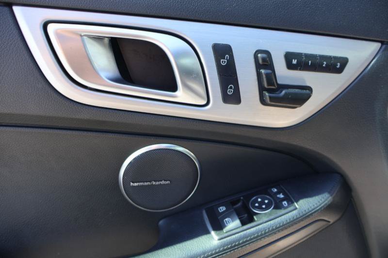 Used 2013 Mercedes-Benz SLK 250 w/ Premium I Pkg image 12