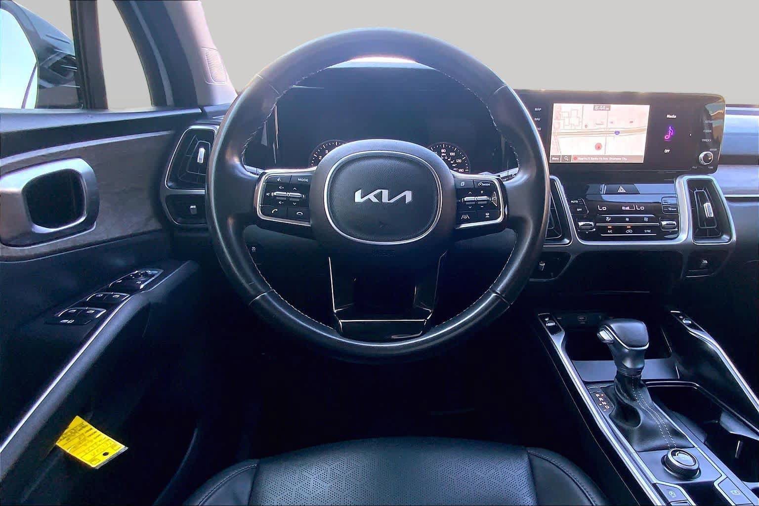 Used 2023 Kia Sorento EX FWD image 6