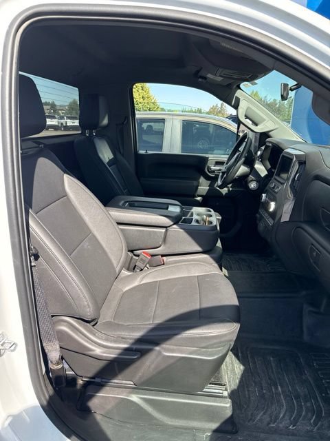 Used 2023 GMC Sierra 3500 Pro w/ Convenience Package AWD/4WD image 11