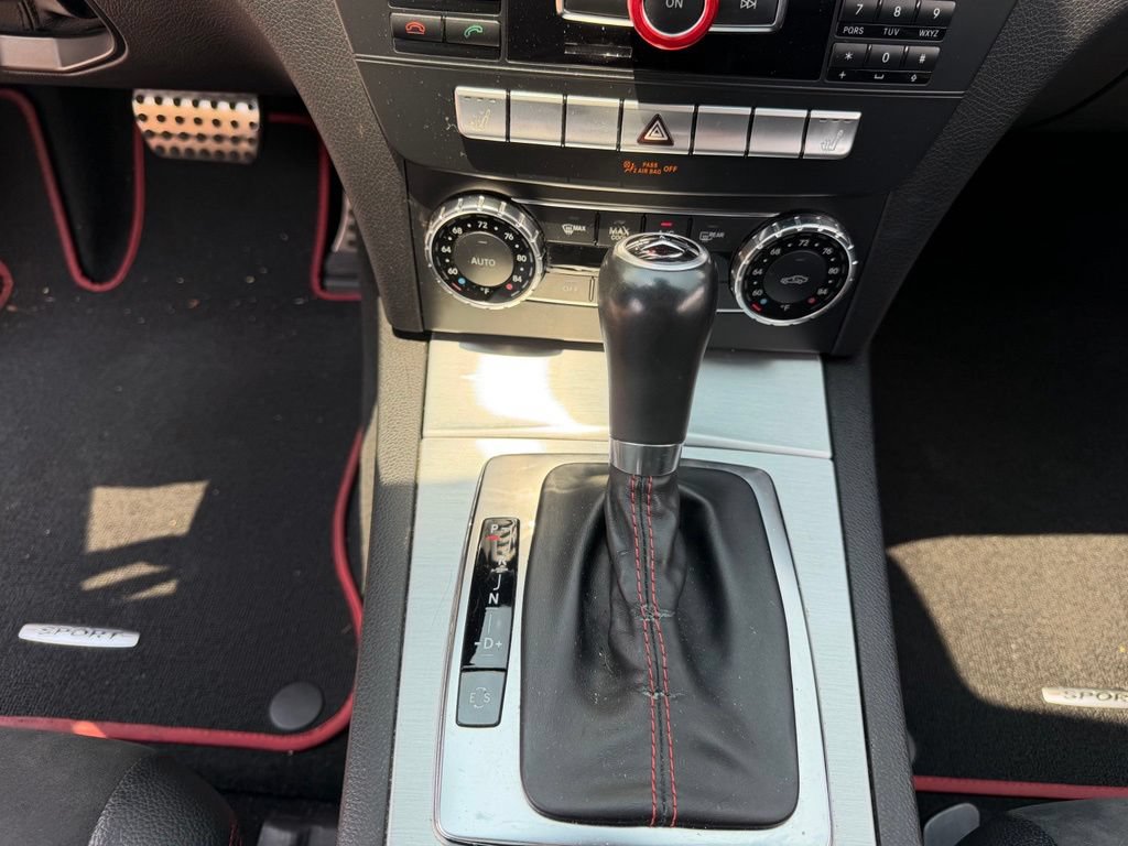 Used 2013 Mercedes-Benz C 250 Coupe image 26