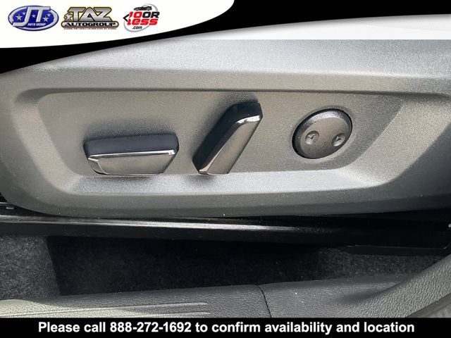Used 2025 Nissan Rogue SV FWD image 10