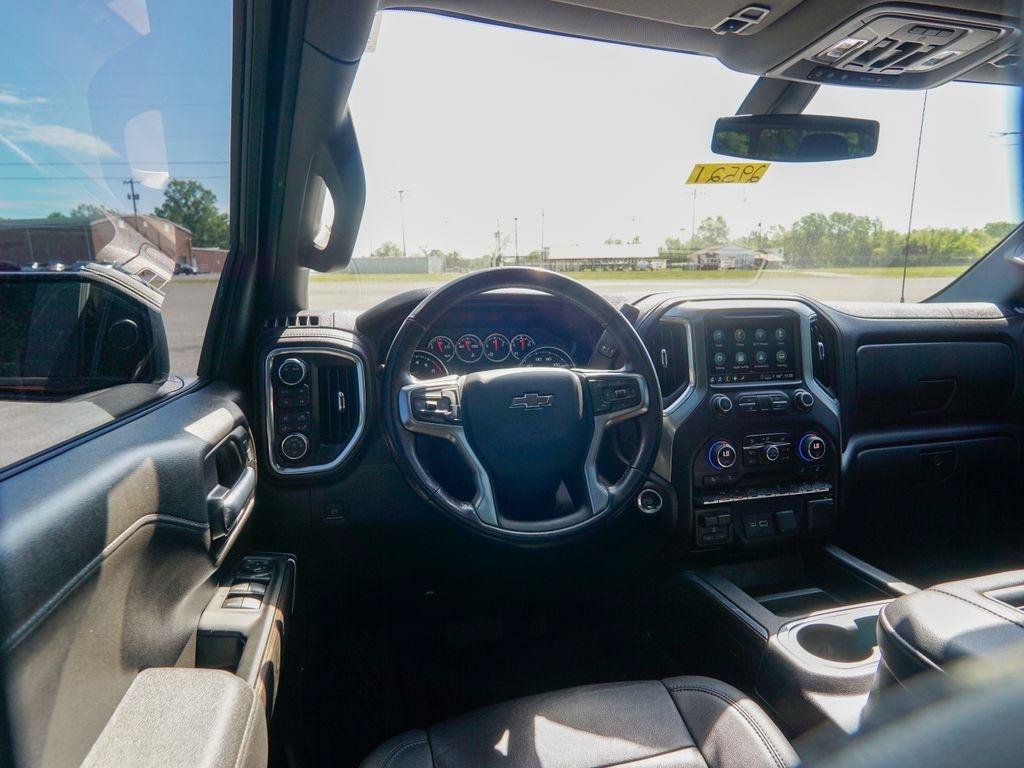 Used 2021 Chevrolet Silverado 1500 LT Trail Boss w/ Convenience Package II AWD/4WD image 15