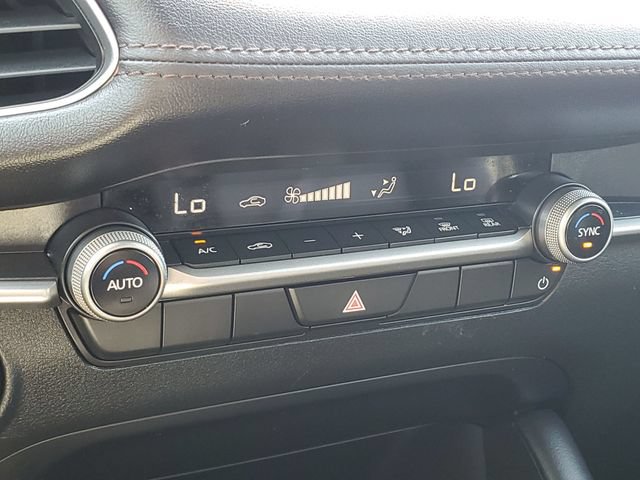 Used 2024 MAZDA MAZDA3 s FWD image 19