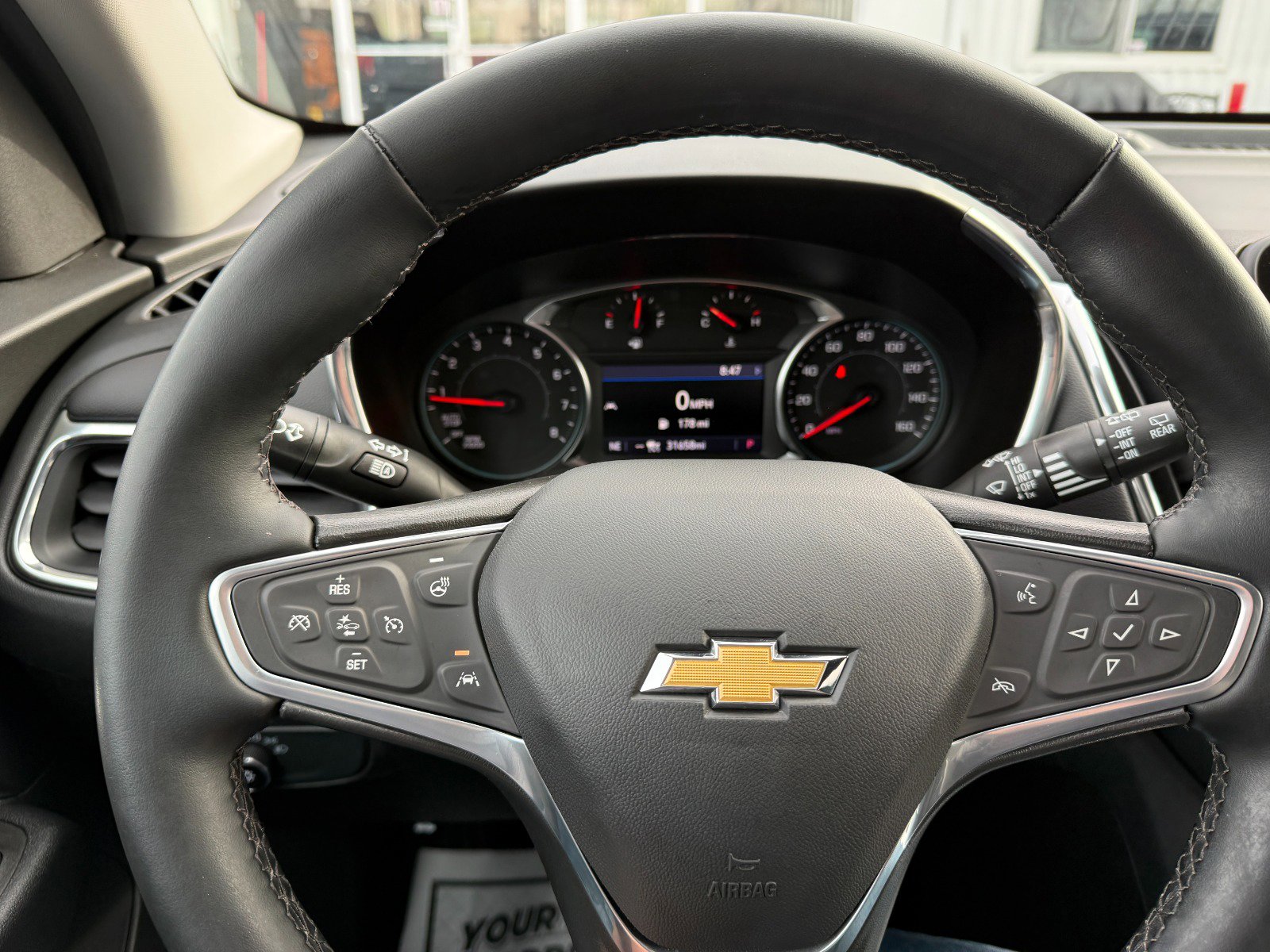 Used 2023 Chevrolet Equinox LT image 25