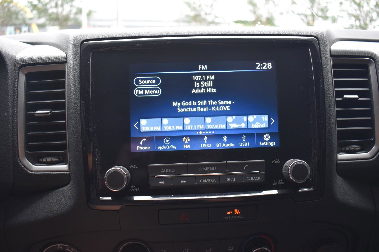 Used 2022 Nissan Frontier SV w/ Technology Package AWD/4WD image 33