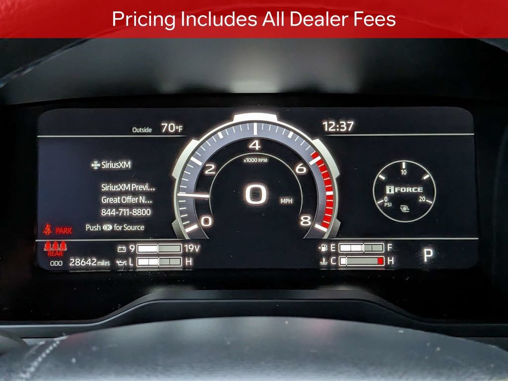 Used 2023 Toyota Tundra Platinum AWD/4WD image 29