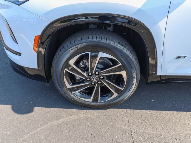 New 2026 Buick Enclave Sport Touring w/ Power Package FWD image 31