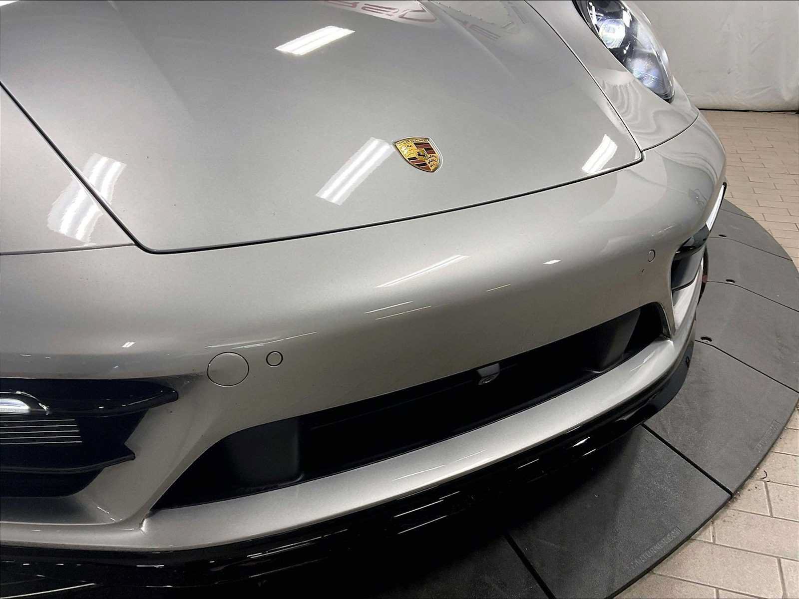 Used 2024 Porsche 911 Carrera GTS RWD image 31