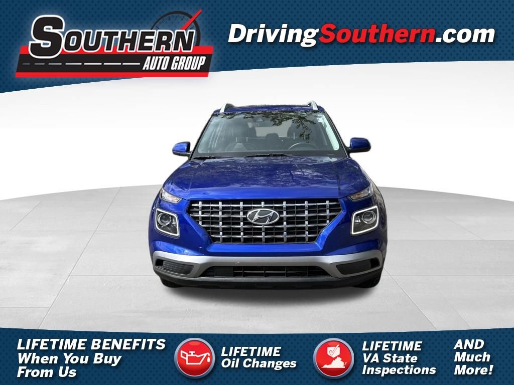 Used 2022 Hyundai Venue Limited w/ Cargo Package