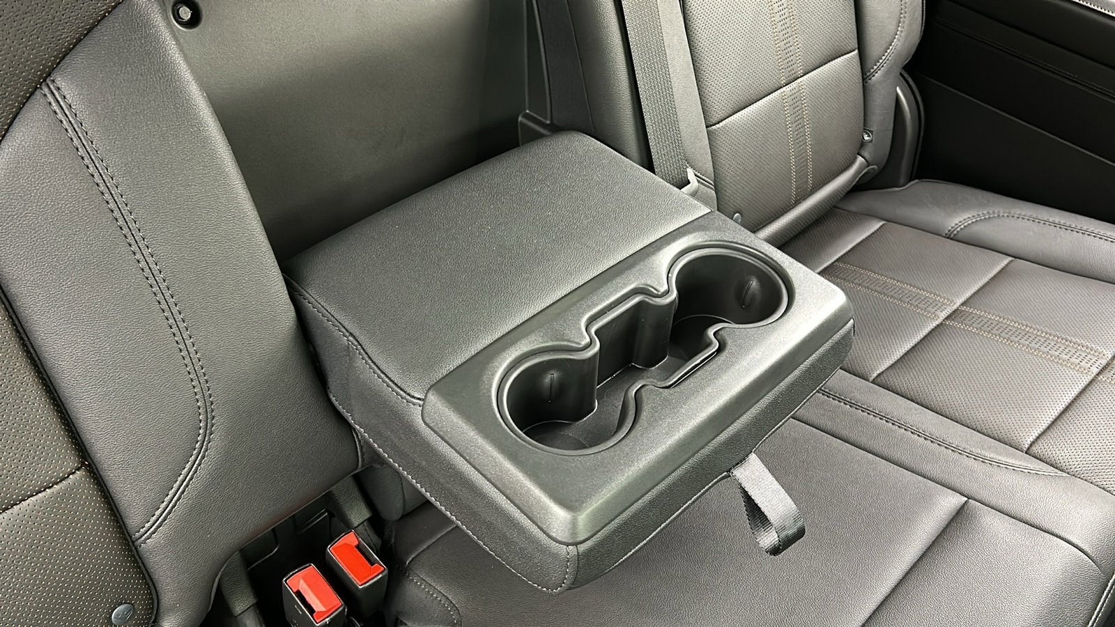 Used 2023 Chevrolet Silverado 1500 High Country w/ High Country Premium Package image 45