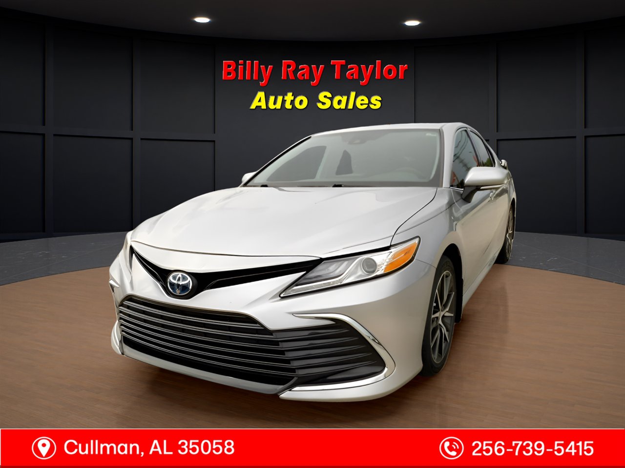 Used 2024 Toyota Camry XLE image 1